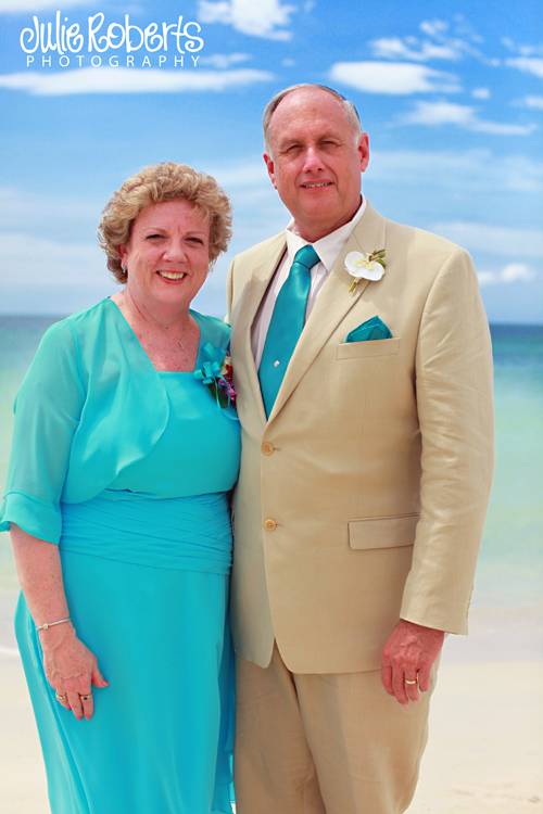 Ashley Hillis and Ray Strutton - Married in Jamaica!, Julie Roberts Photography