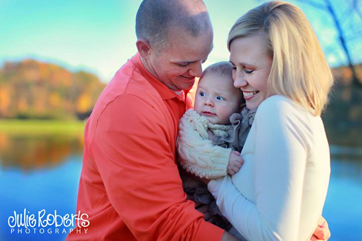The Davenport Family - Christmas Portraits - Knoxville, TN, Julie Roberts Photography