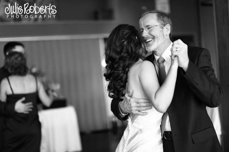Melissa Crump and David Dandurand are married!  Knoxville Wedding Photography, Julie Roberts Photography