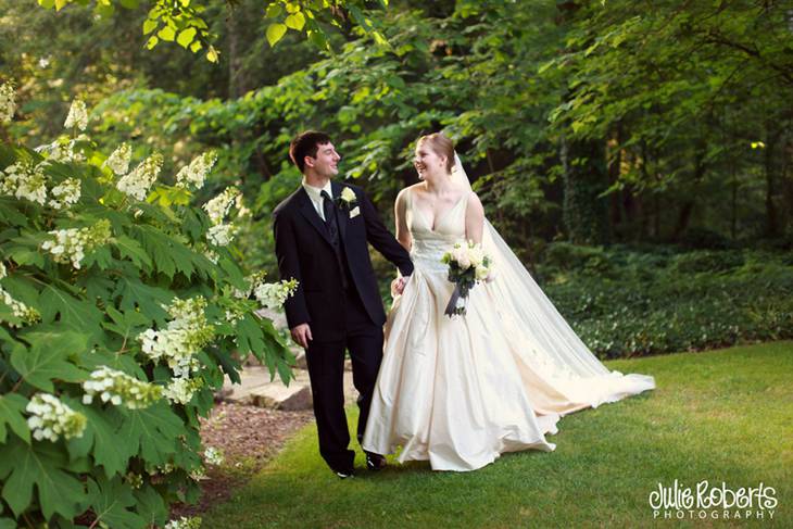 Katie Schultz &amp; Cory Taylor :: MARRIED :: RT Lodge, Julie Roberts Photography