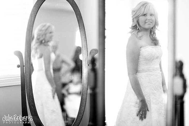 Ashley Reach + Ben McLain :: Married and loving it!, Julie Roberts Photography