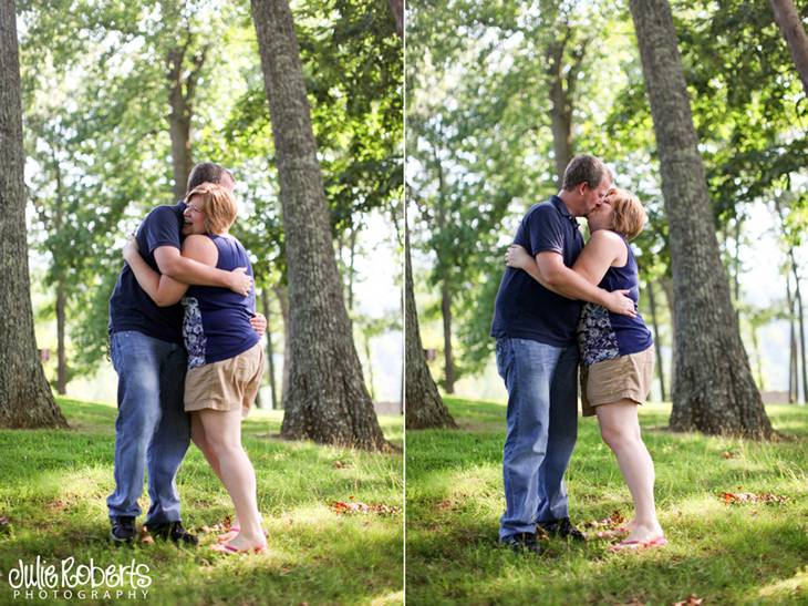 She held her heart when she showed me the ring :: Greta and Aaron, Julie Roberts Photography