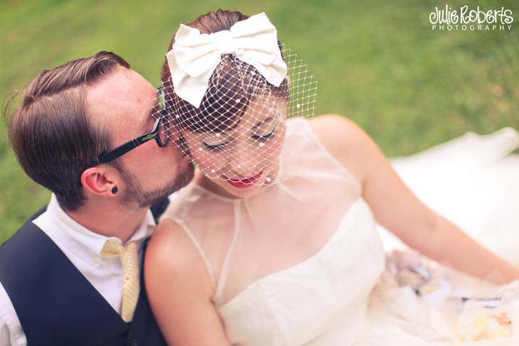 Stephanie Dowdy and Michael Davis :: The Lily Barn, Townsend, Tennessee, Julie Roberts Photography