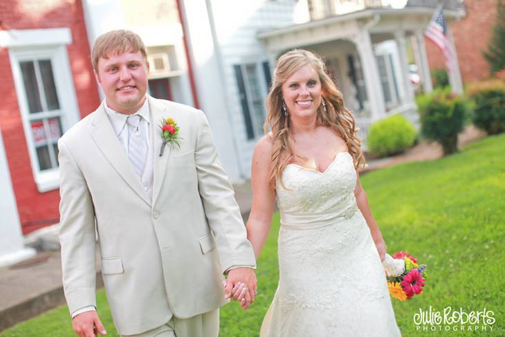 Megan Carroll and Jordan Combs :: Married at Hale Springs Inn, Julie Roberts Photography