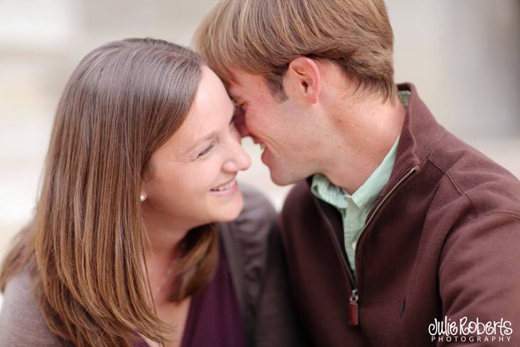 Sara and Robbie :: Engaged! :: Knoxville, Tennessee, Julie Roberts Photography