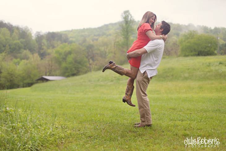 Mariah Treadway + Andy Farmer :: Getting Married! :: Tennessee, Julie Roberts Photography