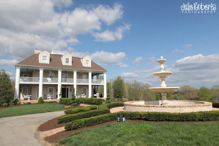 Heather Griffin :: A Beautiful Bride :: Castleton Farms, Tennessee, Julie Roberts Photography