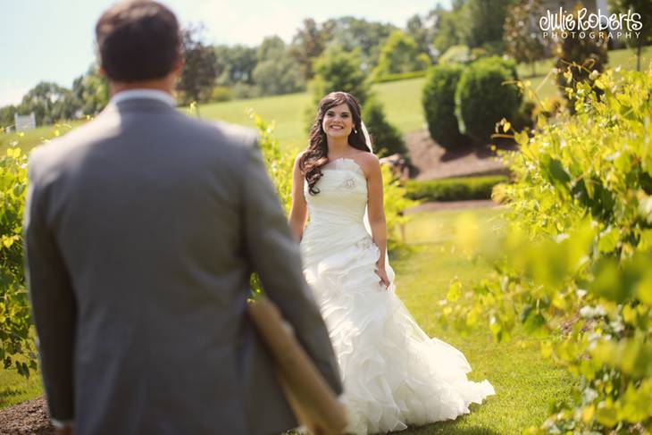 Heather and Kevin Griffin :: Married!!  Part ONE :: Castleton Farms :: Tennessee, Julie Roberts Photography