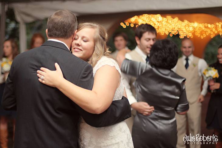 Kathryn Straw and Francis Cuddihee are Married!!!  Maple Grove Inn, Knoxville, TN Wedding Photography, Julie Roberts Photography