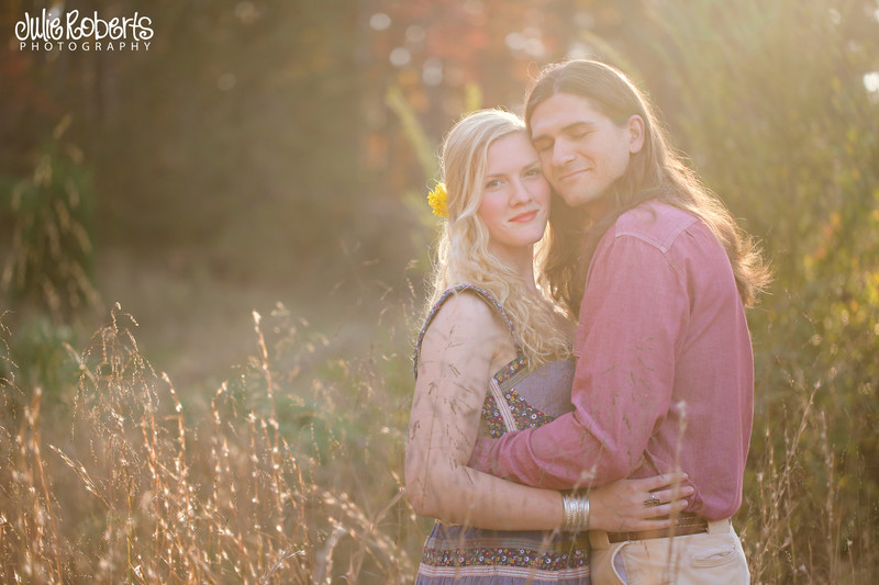 Olivia and Justin ... hippie lovin ... xoxo!, Julie Roberts Photography