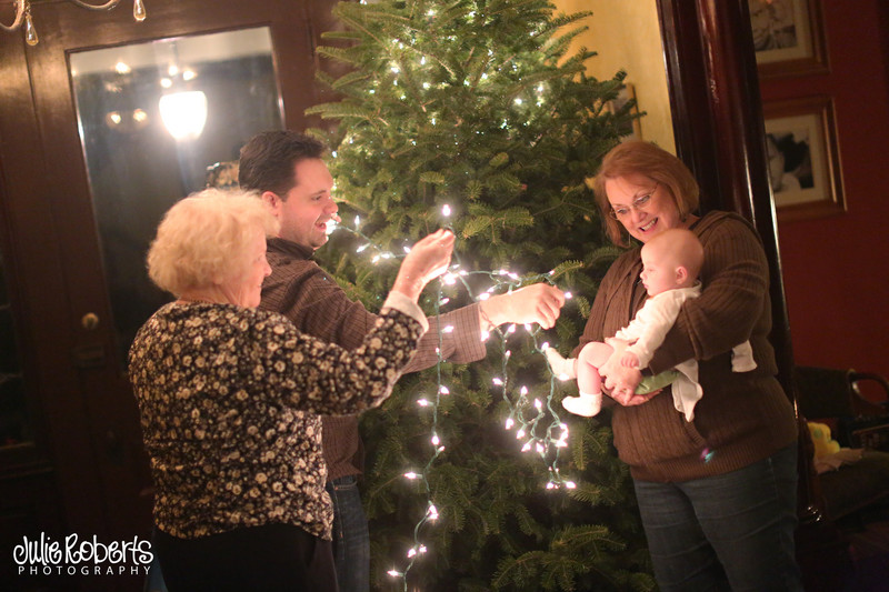 The holidays with baby Eleanor ... And Merry Christmas!, Julie Roberts Photography