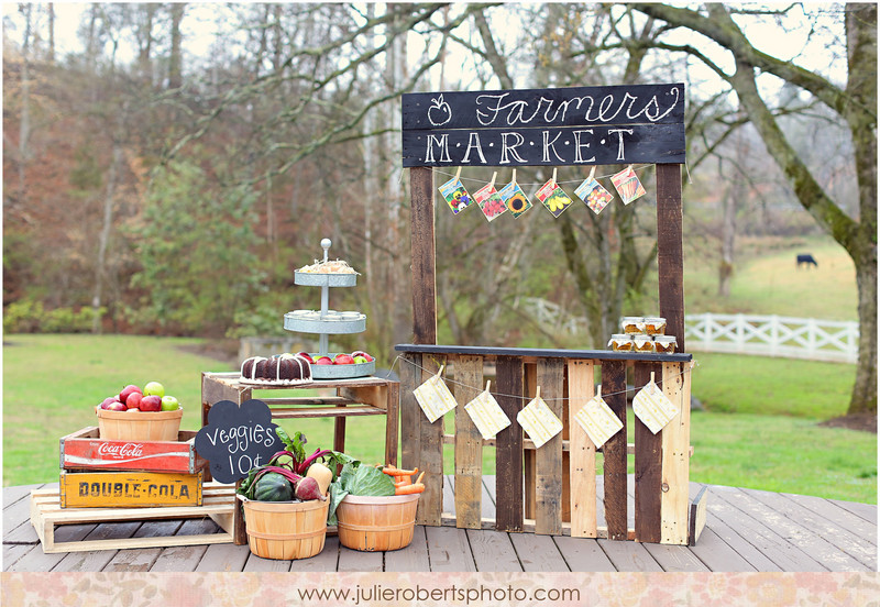 Did some-bunny say "mini-session"?!  Knoxville Family  and Kid Photos, Julie Roberts Photography