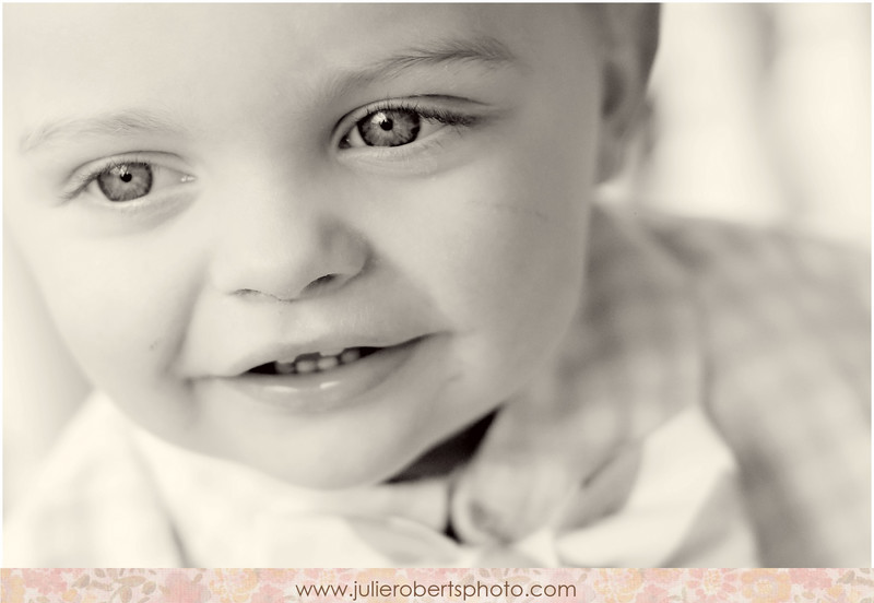 Did some-bunny say "mini-session"?!  Knoxville Family  and Kid Photos, Julie Roberts Photography