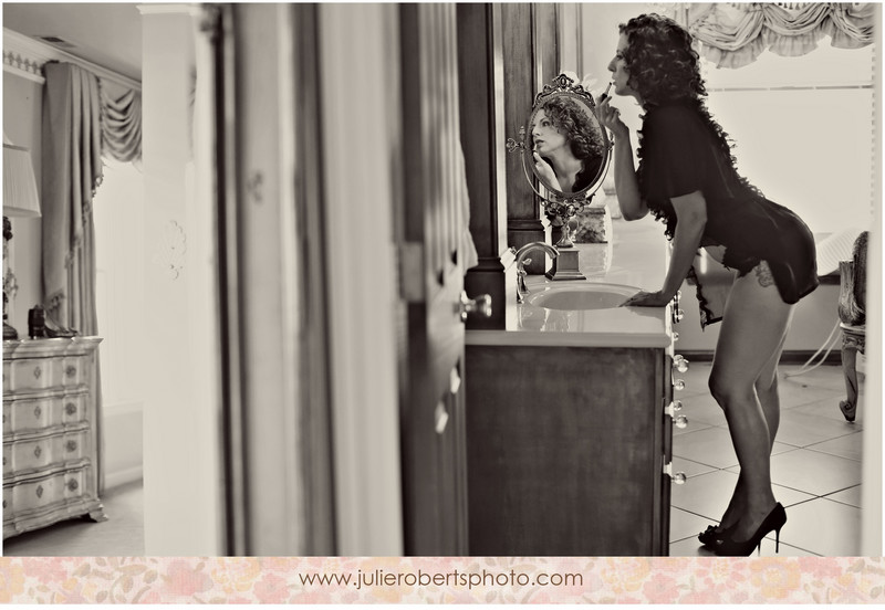 My friend Lori's lovely boudoir session ... Knoxville Tennessee Boudoir Photogrpahy, Julie Roberts Photography