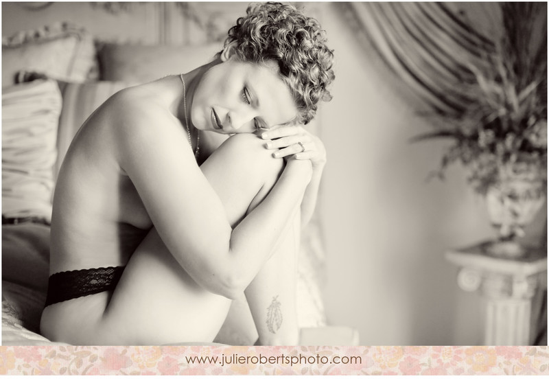 My friend Lori's lovely boudoir session ... Knoxville Tennessee Boudoir Photogrpahy, Julie Roberts Photography