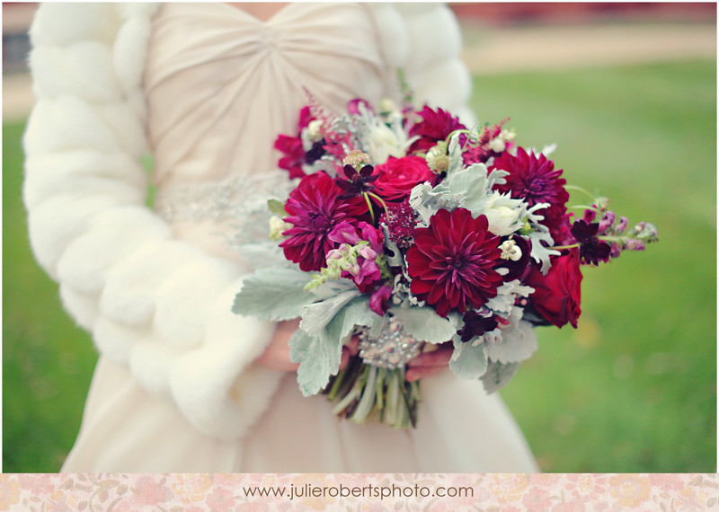 Winter Wedding Inspiration by LB Floral at Historic Westwood, Knoxville Tennessee, Julie Roberts Photography