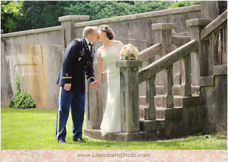 A Perfect Spring Wedding :: Jessica Chambers and Adam Stine :: Knoxville Wedding Photography, Julie Roberts Photography