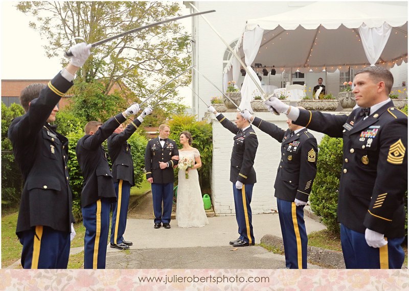 A Perfect Spring Wedding :: Jessica Chambers and Adam Stine :: Knoxville Wedding Photography, Julie Roberts Photography