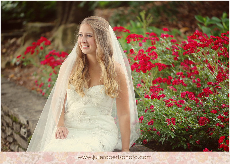 Elisa Wilhoit :: Beautiful Bridal Session :: Knoxville Photographer, Julie Roberts Photography