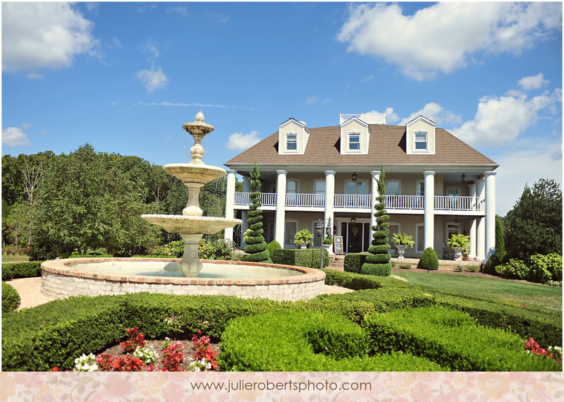 Christina Clayton and Joshua Sullivan Get Married at Castleton Farms ::  Knoxville, Tennessee Wedding, Julie Roberts Photography